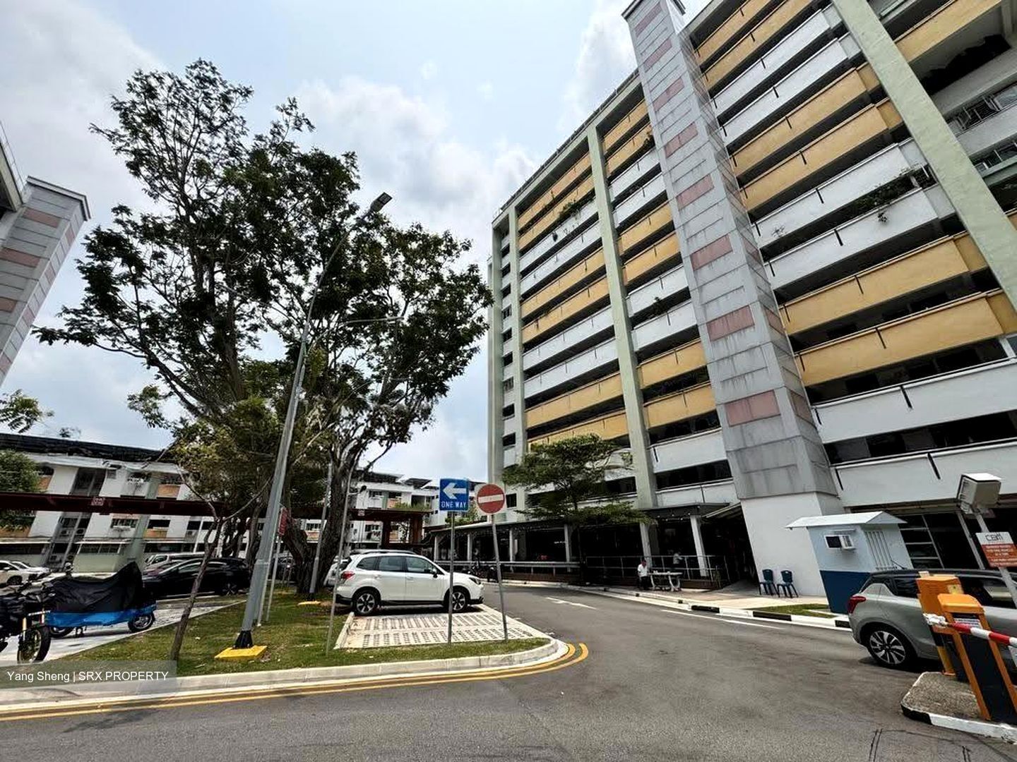 Potong Pasir Avenue 1 (D13), Retail #619337311
